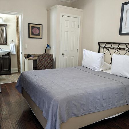 Los Gatos Garden Inn Hotel エクステリア 写真