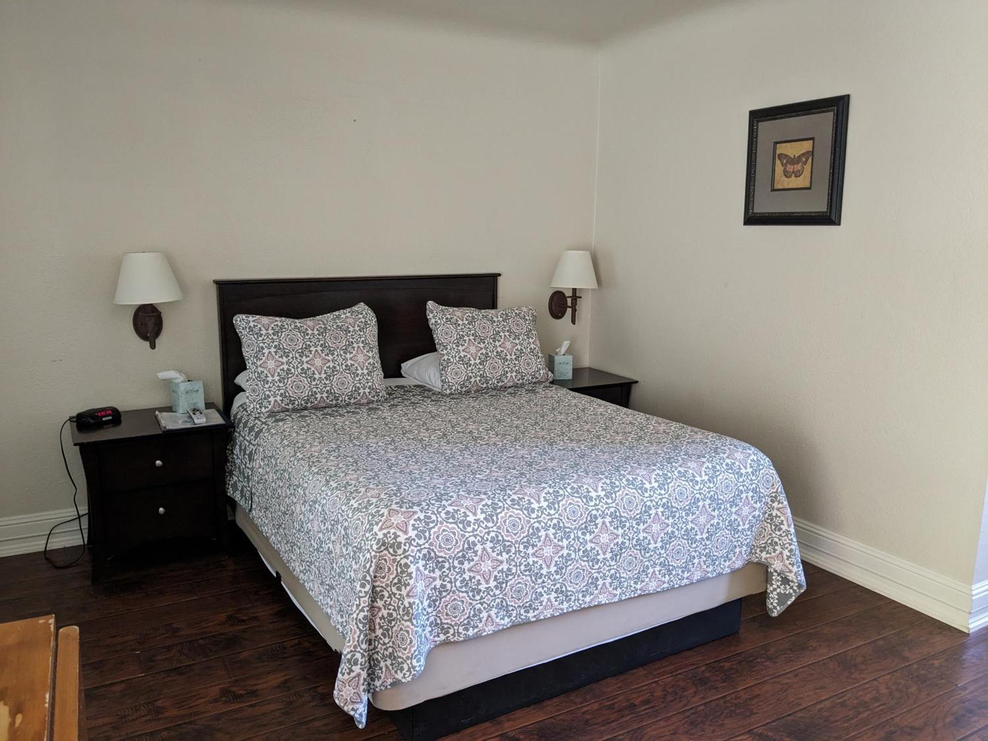 Los Gatos Garden Inn Hotel エクステリア 写真
