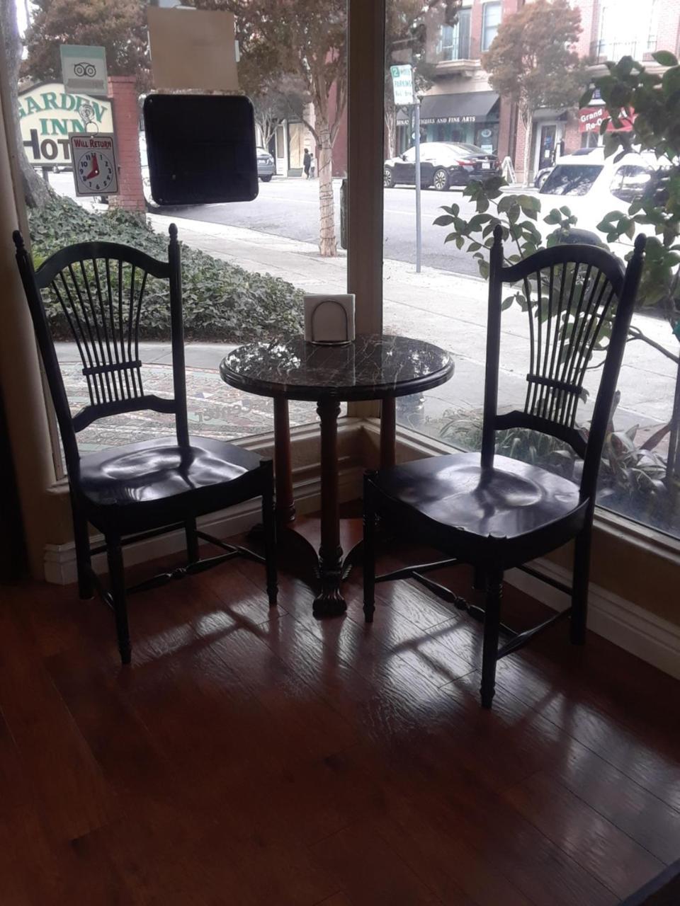 Los Gatos Garden Inn Hotel エクステリア 写真