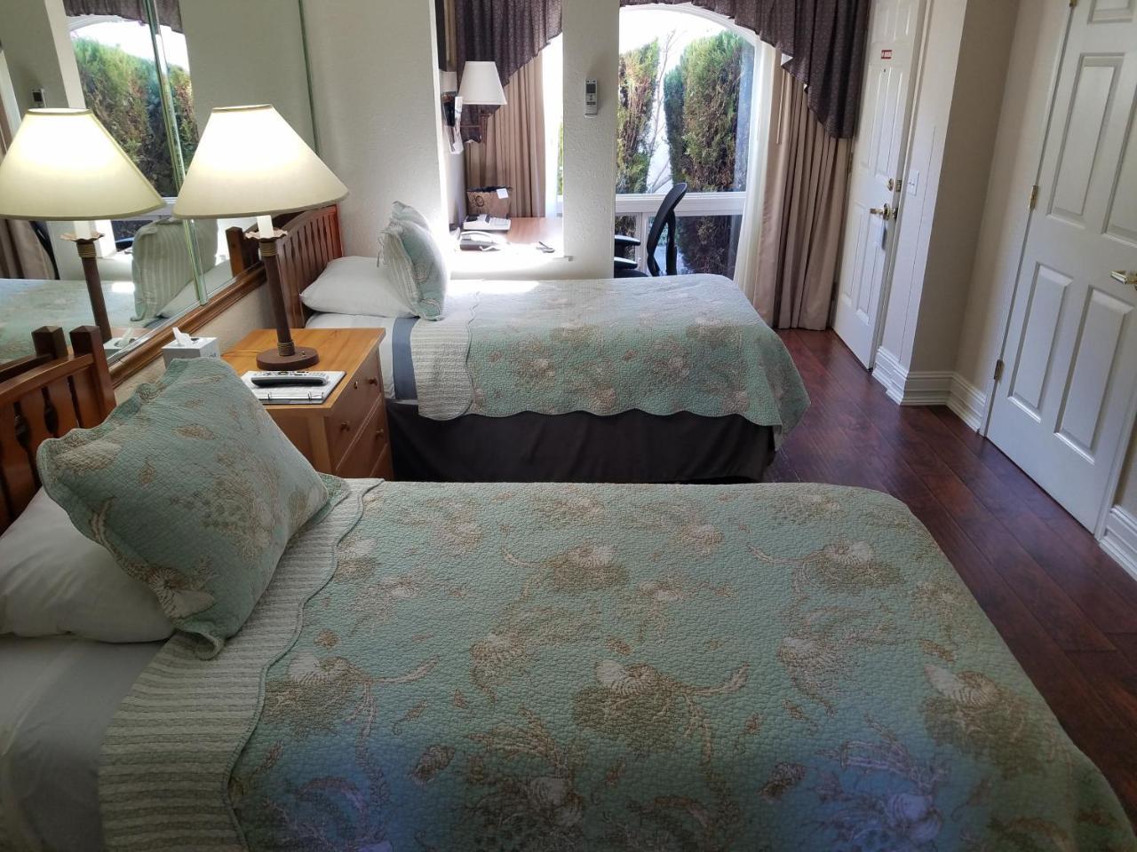 Los Gatos Garden Inn Hotel エクステリア 写真